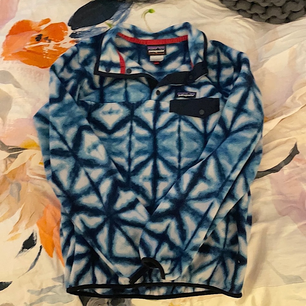Rare tie dye synchilla Patagonia pullover